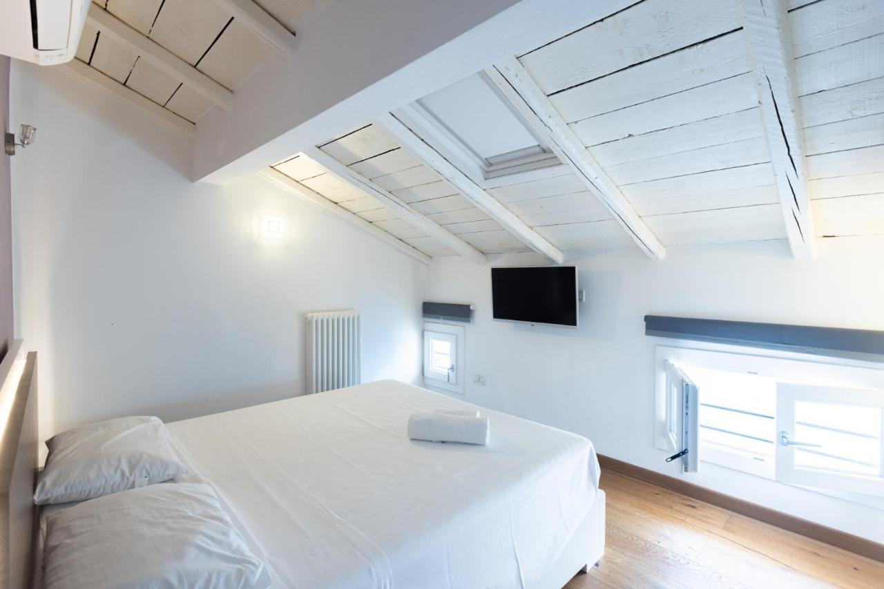 Asinelli, Bologna By Short Holidays Экстерьер фото