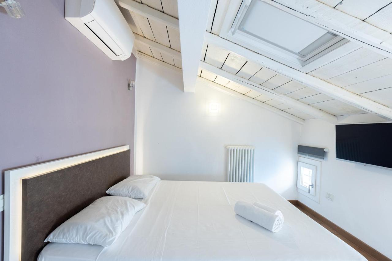 Asinelli, Bologna By Short Holidays Экстерьер фото